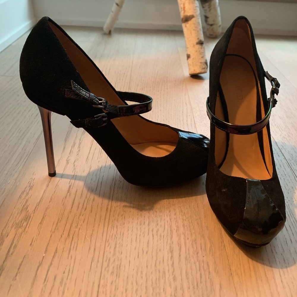 L.A.M.B. Peggy platform pump black suede